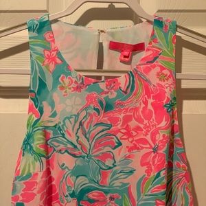 NWT Lilly Lyle top #001622 in multi hot on the scene, swing tank w keyhole back